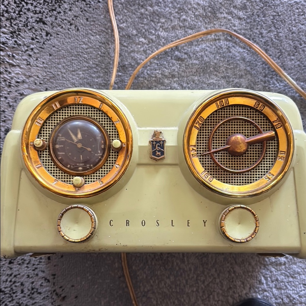 Crosley Vintage Portable Audio System - Cream and Gold